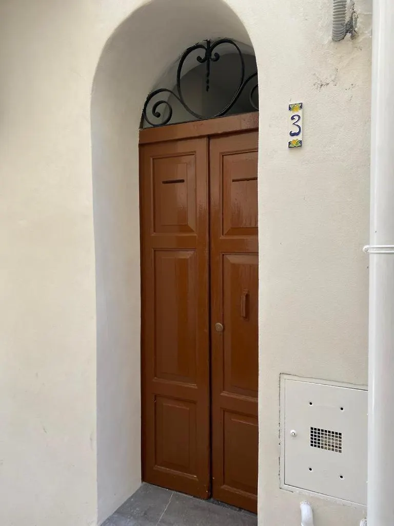 Casa Vicolo Re Apartment Cefalu