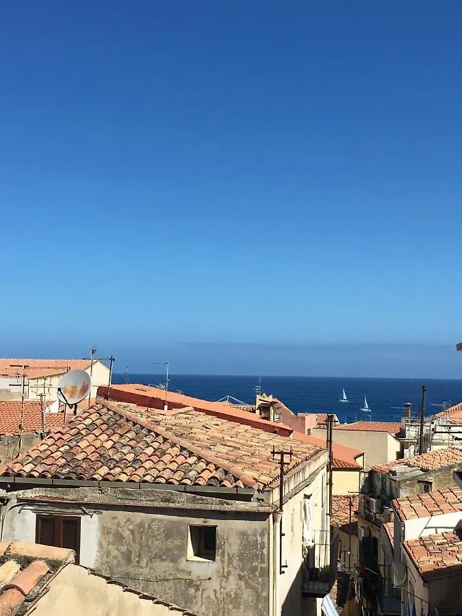 Casa Vicolo Re Apartment Cefalu